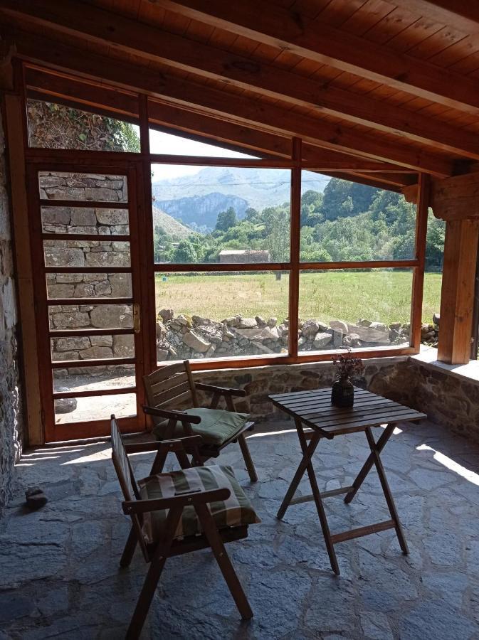 Amplia Y Comoda Casa De Piedra Con Porche Y Jardin San Roque de Ríomiera Екстериор снимка