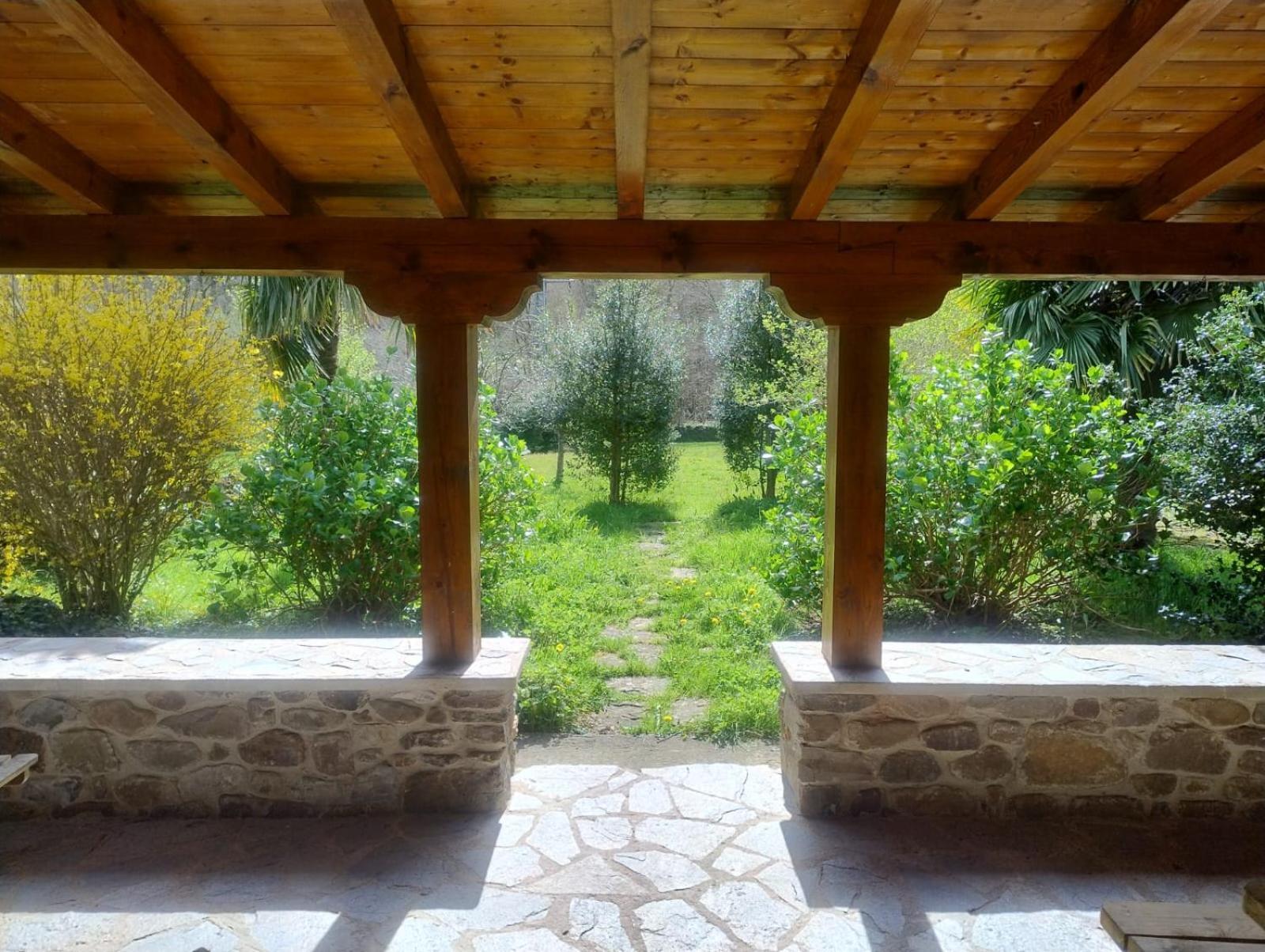 Amplia Y Comoda Casa De Piedra Con Porche Y Jardin San Roque de Ríomiera Екстериор снимка